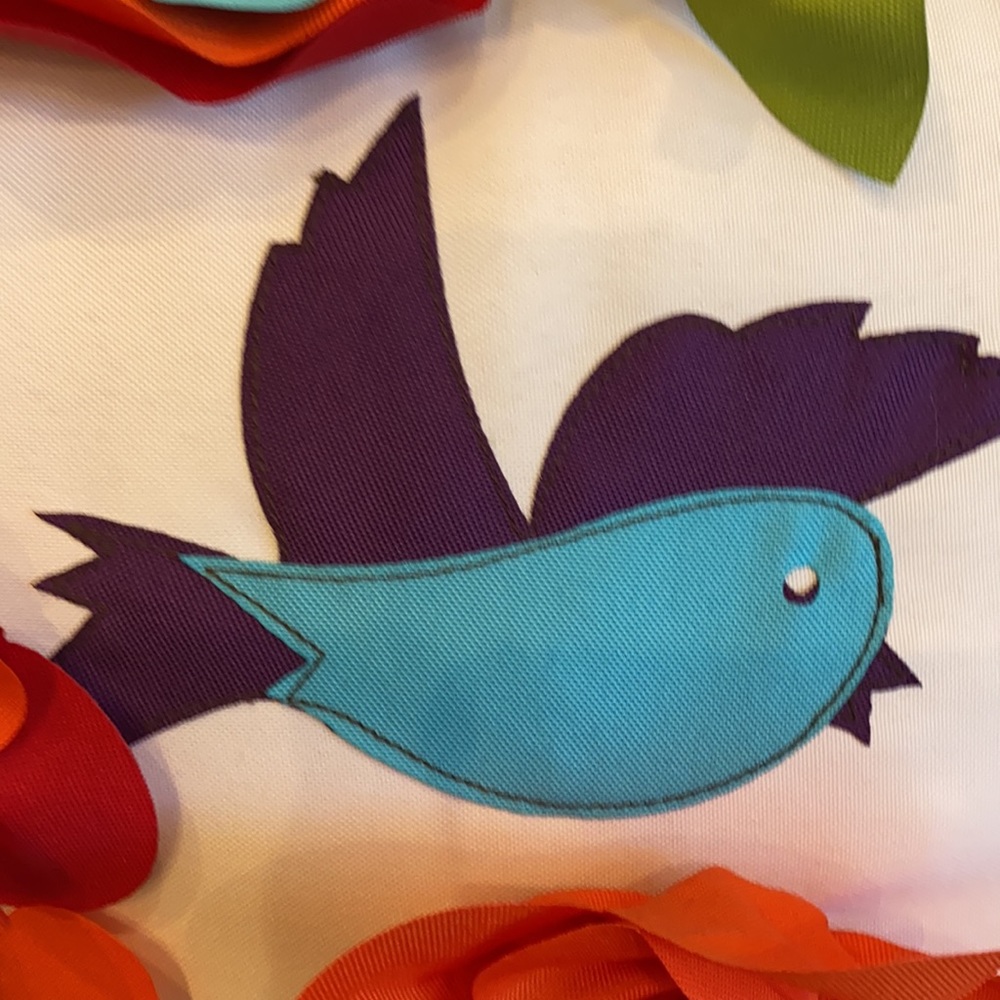 Stunning. 3 dimensional colorful throw pillow. Brighten up a room!π - Picture 5 of 8